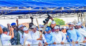 GOVERNOR ODODO RALLIES SUPPORT OF EBIRA COMMUNITY IN ONDO FOR AIYEDATIWA